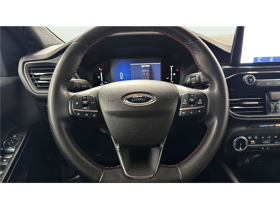 Used 2025 Ford Escape ST-Line FWD image 26