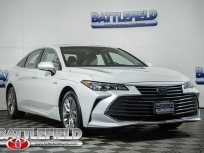 Used 2020 Toyota Avalon XLE w/ Moonroof Package