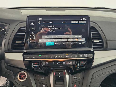 Used 2026 Honda Odyssey EX-L image 28