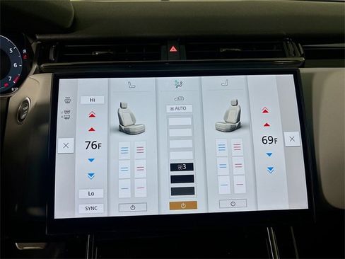 Used 2026 Land Rover Range Rover Velar Dynamic SE image 18