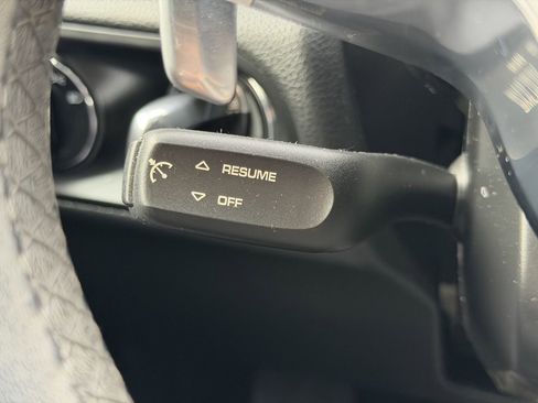 Used 2018 Porsche Macan S image 36