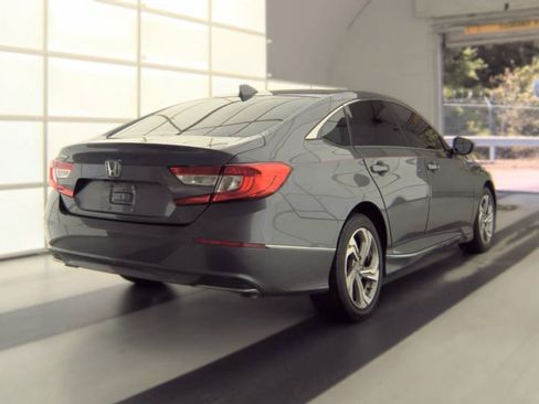 Used 2020 Honda Accord EX image 4