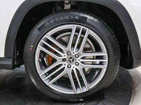 Used 2022 Mercedes-Benz GLS 450 4MATIC image 9