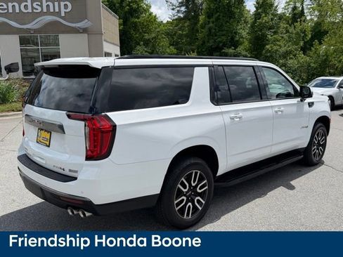 Used 2022 GMC Yukon XL AT4 w/ Technology Package AWD/4WD image 5