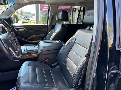 Used 2016 GMC Yukon Denali w/ Open Road Package AWD/4WD image 17