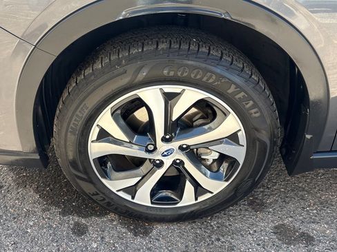 Used 2020 Subaru Outback Limited w/ Popular Package #2 AWD/4WD image 24