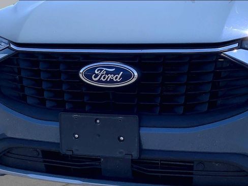 Used 2025 Ford Escape Active FWD image 29