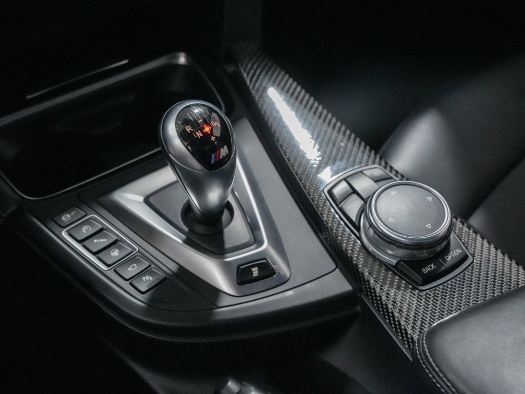 Used 2015 BMW M4 Coupe w/ Executive Package RWD image 17