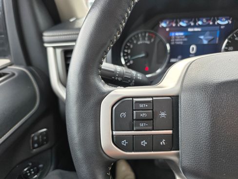 Used 2024 Ford Expedition Max XLT AWD/4WD image 14