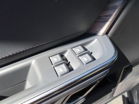 Used 2023 Rivian R1T Adventure AWD/4WD image 12