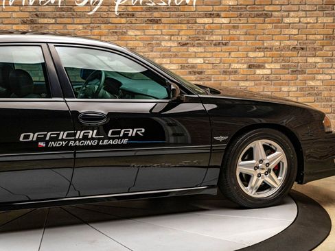 Used 2004 Chevrolet Impala SS image 12