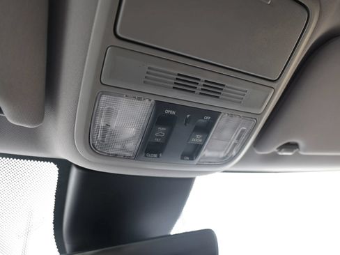 Used 2022 Honda Odyssey EX-L image 29