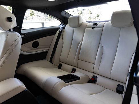 Used 2018 BMW 430i Coupe image 19