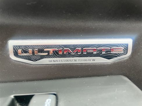 Used 2024 GMC Sierra 1500 Denali Ultimate image 35