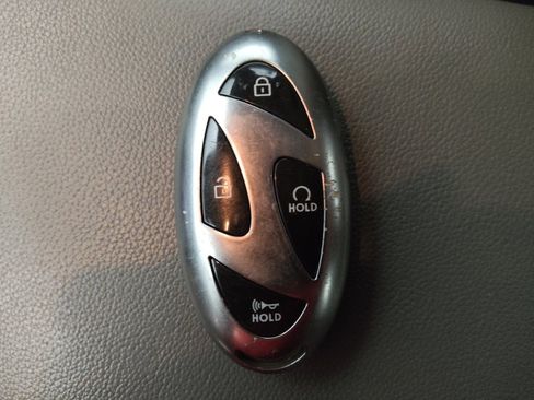 Used 2024 Hyundai Elantra SEL FWD image 32