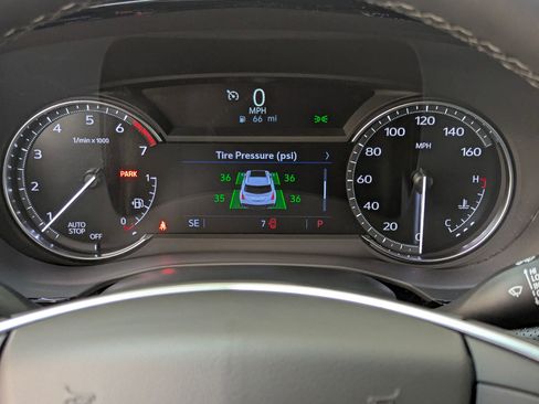 New 2026 Cadillac XT5 Luxury image 20