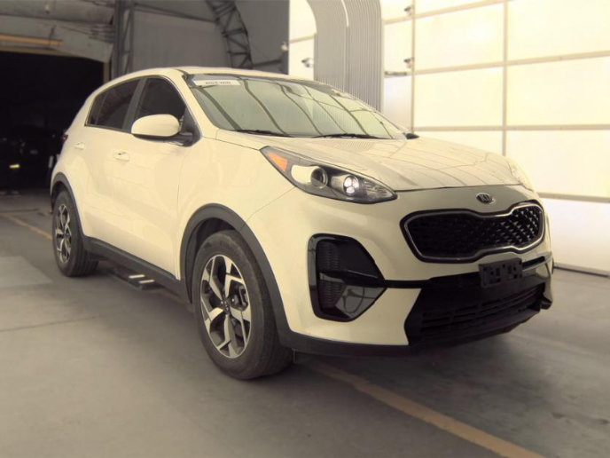 Used 2021 Kia Sportage LX FWD image 2