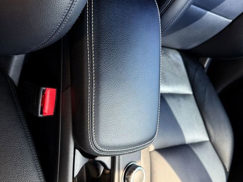 Used 2014 Mercedes-Benz CLA 250 image 35