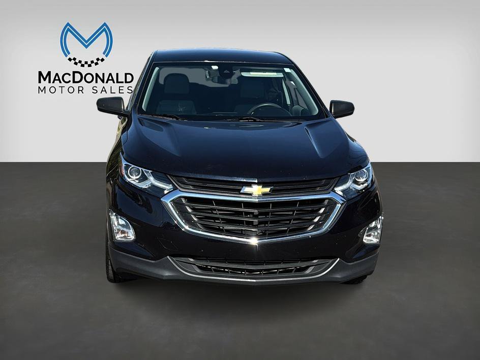 Used 2020 Chevrolet Equinox LS w/ LS Convenience Package FWD image 3