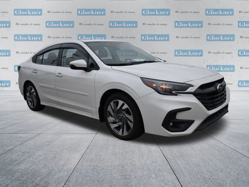 Used 2025 Subaru Legacy Limited image 3
