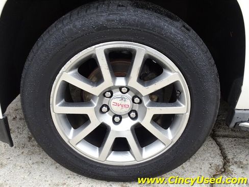 Used 2015 GMC Yukon XL Denali AWD/4WD image 31