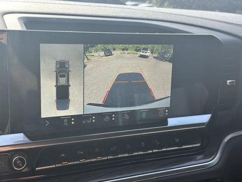 Used 2022 Chevrolet Silverado 1500 LT Trail Boss w/ LT Trail Boss Premium Package image 28