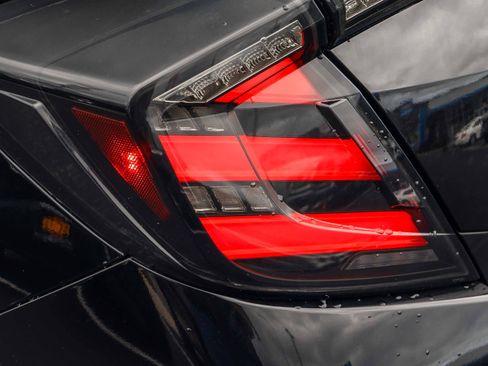 Used 2019 Honda Civic Sport image 23