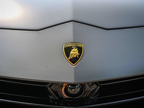 Used 2024 Lamborghini Urus S AWD/4WD image 35