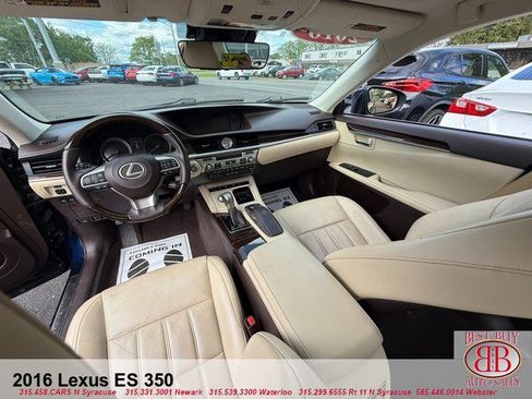 Used 2016 Lexus ES 350 w/ Luxury Package w/Wood Trim FWD image 13