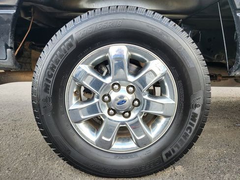 Used 2014 Ford F150 XLT w/ Equipment Group 302A Luxury image 18