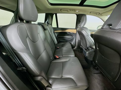 Used 2025 Volvo XC90 B6 Plus w/ Protection Package Premier AWD/4WD image 41