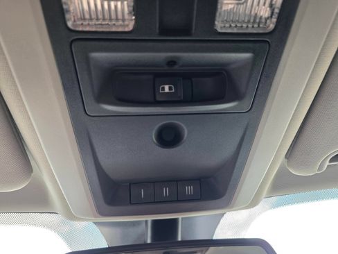 Used 2018 RAM 2500 Laramie w/ Sport Appearance Group AWD/4WD image 17