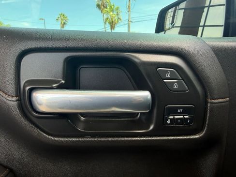 Used 2021 GMC Sierra 1500 AT4 w/ AT4 Preferred Package AWD/4WD image 36