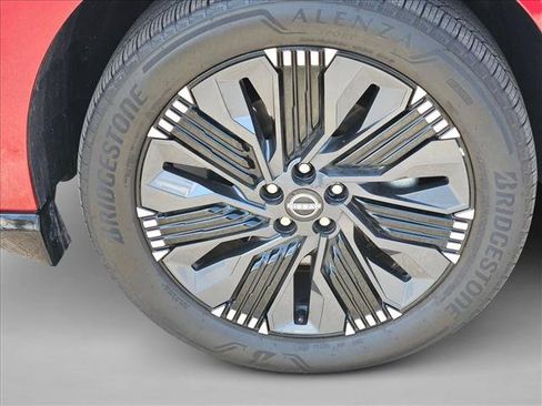 Certified 2025 Nissan Murano Platinum AWD/4WD image 28