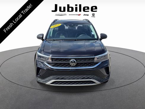 Used 2022 Volkswagen Taos S FWD image 2