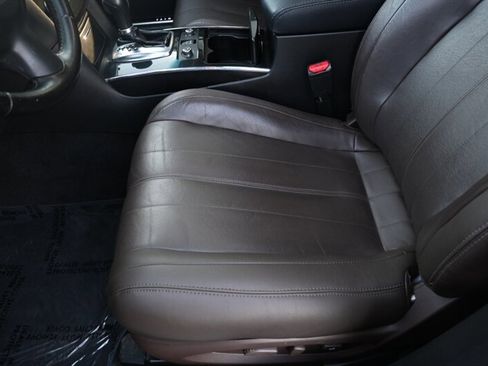 Used 2012 INFINITI FX35 2WD w/ Premium Pkg image 24