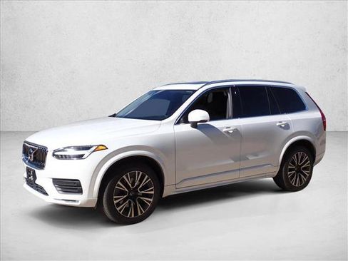 Used 2020 Volvo XC90 T6 Momentum w/ Protection Package Premier AWD/4WD image 11