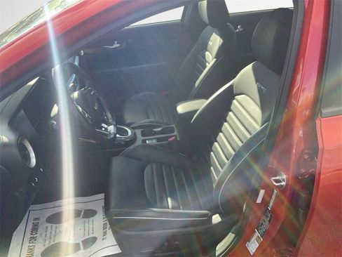 Used 2023 Kia Forte GT-Line w/ GT-Line Premium Package image 12