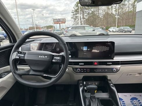 New 2026 Kia Sorento S image 15