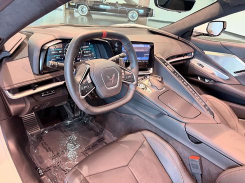 Used 2023 Chevrolet Corvette Stingray Premium Conv w/ Z51 Performance Package RWD image 29