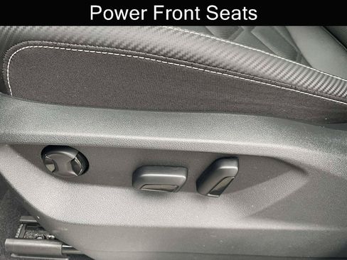 Used 2024 Volkswagen Atlas Cross Sport SE FWD image 13