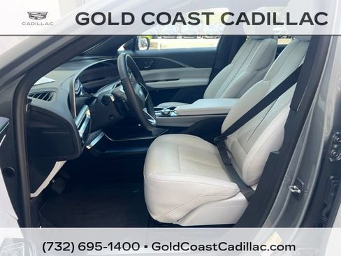 Used 2024 Cadillac Lyriq Luxury RWD image 15