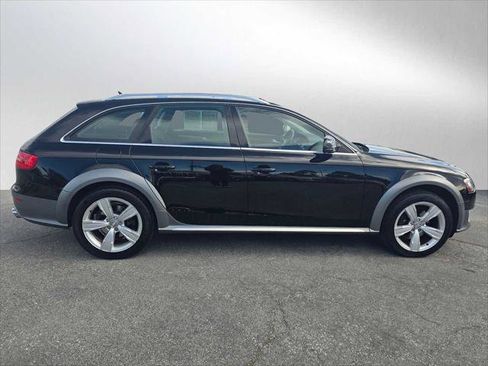 Used 2013 Audi A4 Premium Plus w/ Premium Plus Pkg image 2