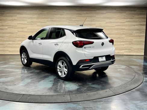 Used 2022 Buick Encore GX Preferred w/ Cold Weather Comfort Package AWD/4WD image 16