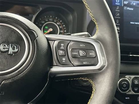 Used 2024 Jeep Wrangler Sahara image 18