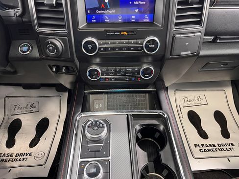 Used 2020 Ford Expedition Limited w/ Equipment Group 303A AWD/4WD image 24
