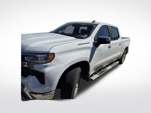 Used 2022 Chevrolet Silverado 1500 LT RWD image 2