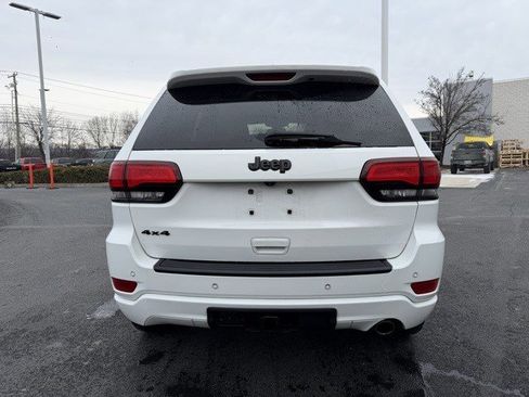 Used 2019 Jeep Grand Cherokee Altitude image 5