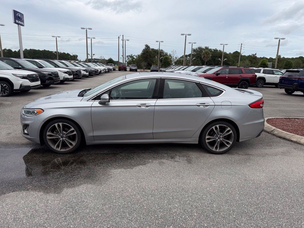 Used 2020 Ford Fusion Titanium AWD/4WD image 10
