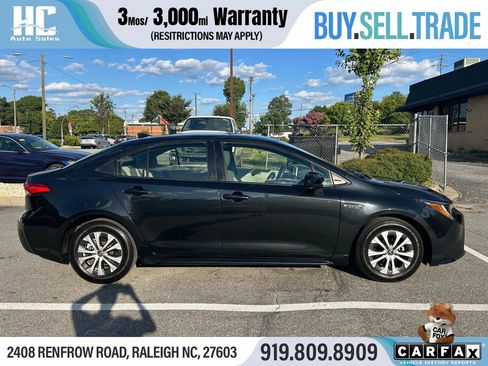Used 2021 Toyota Corolla LE image 6